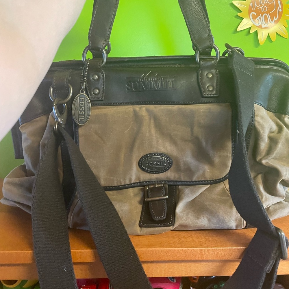 Fossil Men's Black and Tan Bag